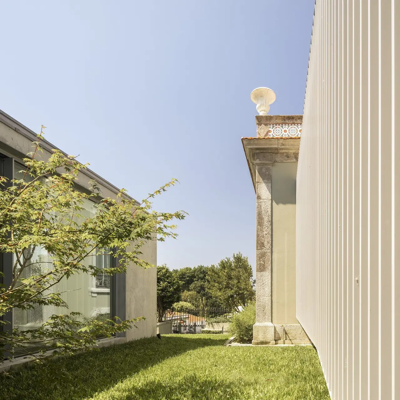 Casa GC — Luxury Villa, Porto, Portugal (2)