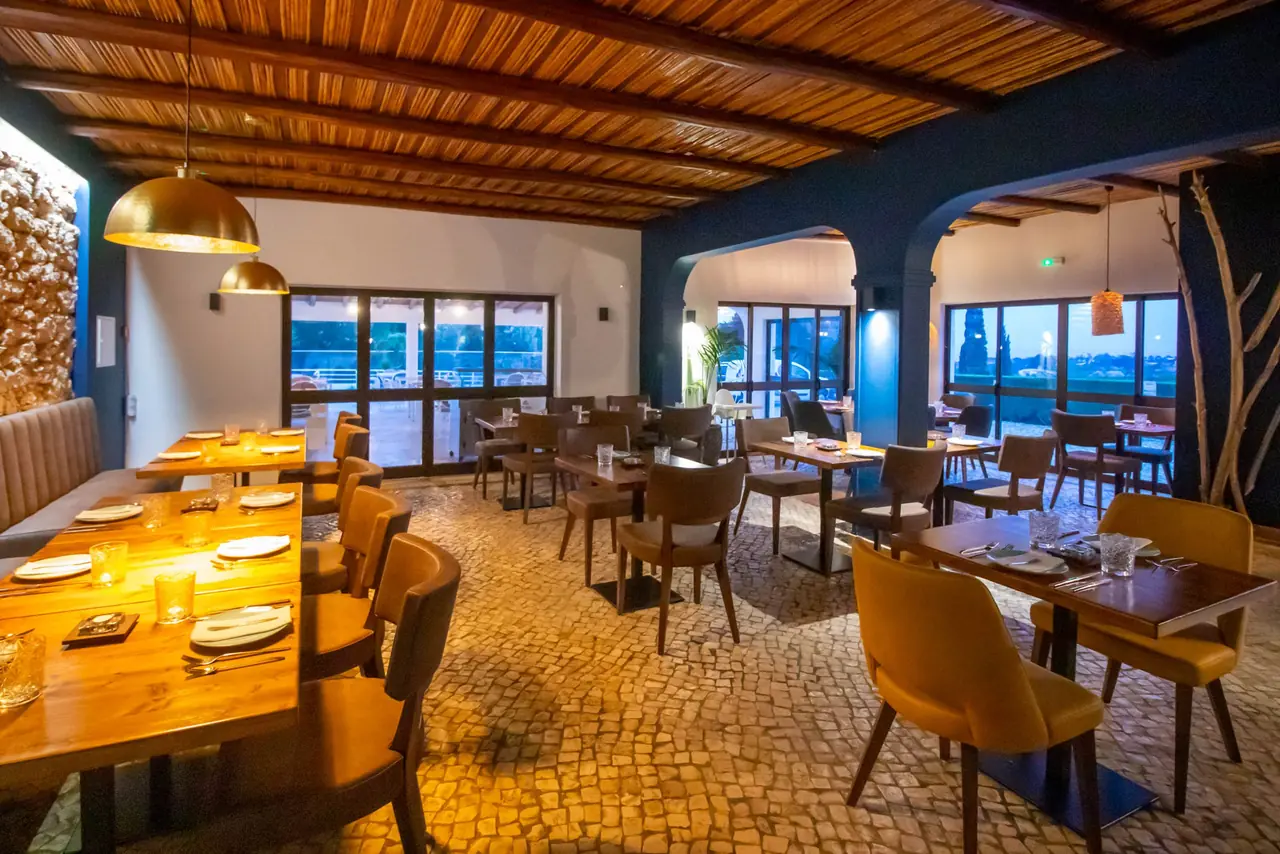 O Rústico — Hospitality · Interior renovation, Caramujeira, Lagoa · Algarve
