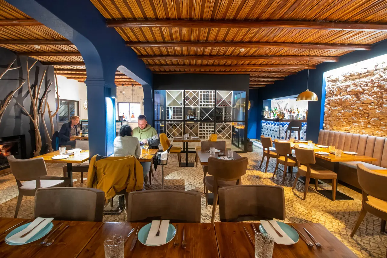 O Rústico — Hospitality · Interior renovation, Caramujeira, Lagoa · Algarve (2)